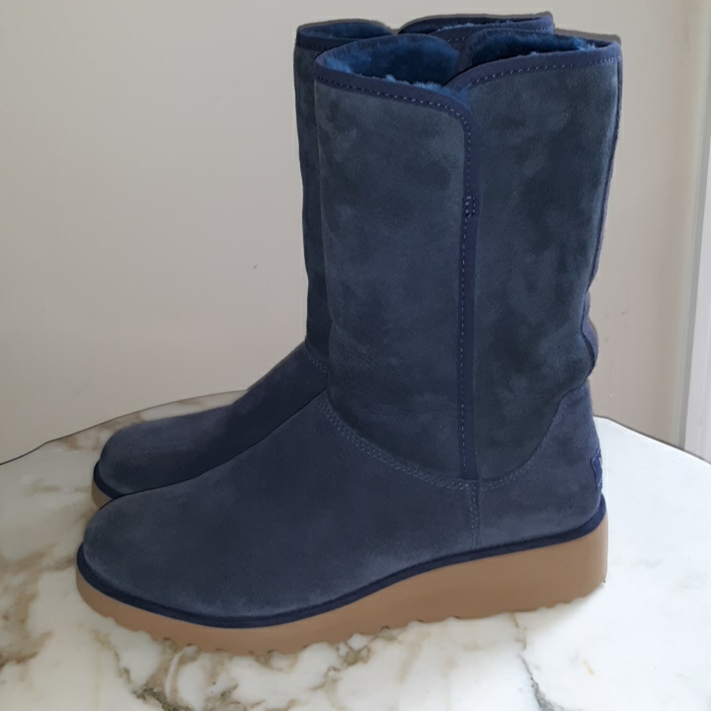 UGG "Amie" HTF Slim Concealed Wedge Boots-Navy Blue